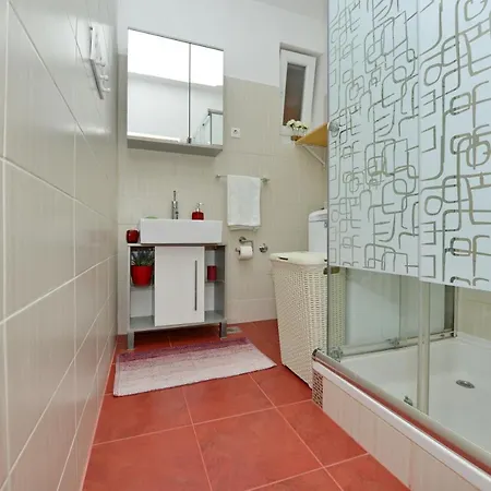 Rock Apartment